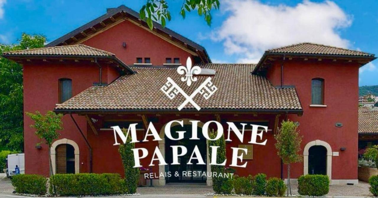 Magione Papale Relais Hotel L'Aquila Luaran gambar