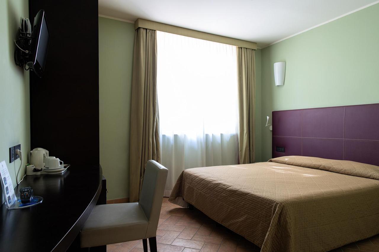 Magione Papale Relais Hotel L'Aquila Luaran gambar